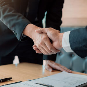 Department Heads Manager Are Shaking Hands And Accept To New Emp